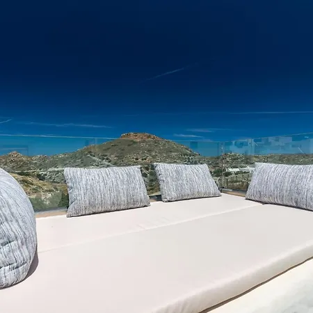 Geomilos Deluxe * Triovasálos