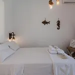 Apartment Geomilos Deluxe *