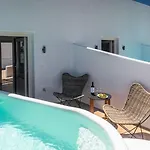 Apartment Geomilos Deluxe *